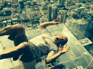 HELP _ I'M FALLINGGG!!!