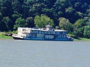An old derelict replica paddlewheeler beached along the river. Janet, this is Doug's next project - he told me you wouldn't mind moving in while he renovated it