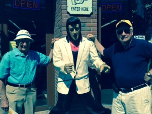 OMG - Elvis IS alive!!!