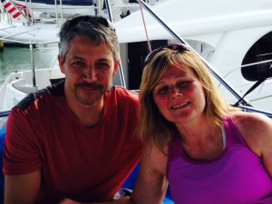 During our "dockage beer", Todd & Kelly, visitors from Canada, were noticing the Joint Adventure, so we invited them aboard to share our celebration. When we asked them about their profession they replied that they are both police officers - we quietly hid our contraband...(just kidding).