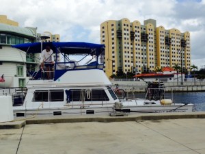 One of life's strange coincidences - working with a Boston-based developer with whom we have worked closely for many years, Koningisor, Luciano, & Associates has done a fair amount of work in Miami, and the building in the picture immediately across the river from where we are docked is a building in which we managed the permitting and construction. There are four such buildings within sight from the bridge of the Joint Adventure at this dockage. We're very fortunate to have an extraordinary Florida construction expert, Grier Silverbach, work with us to oversee the construction of these buildings. Two more are currently underway.